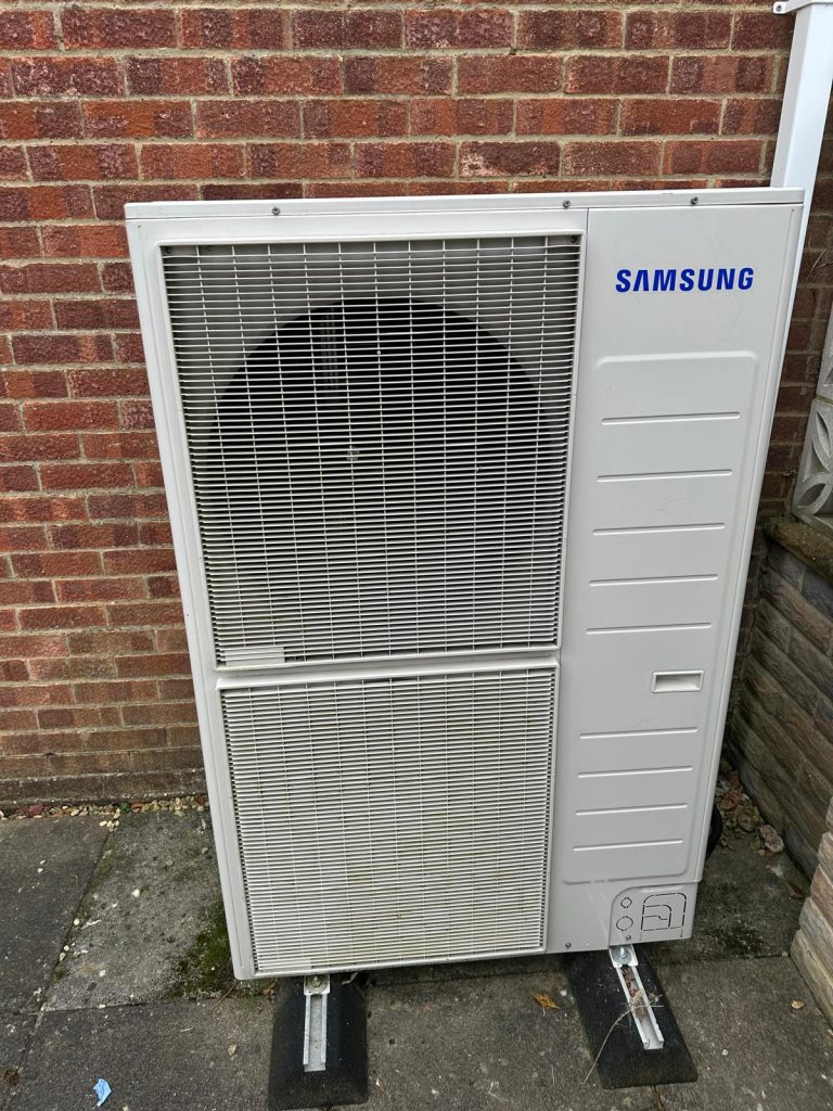 Air source heat pump
