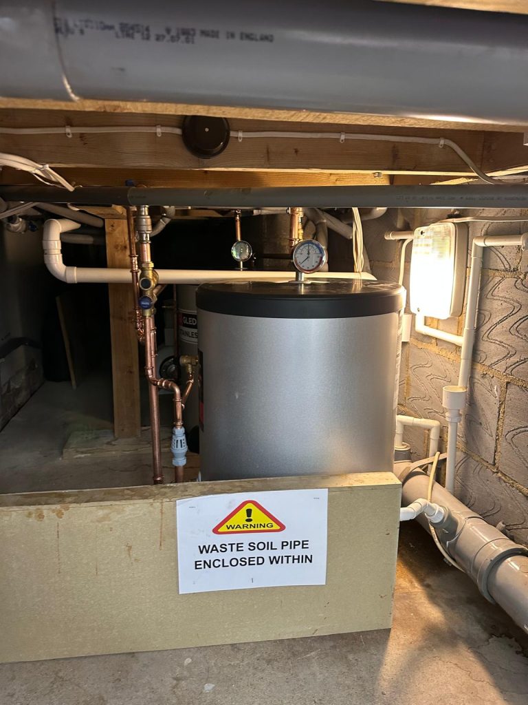 Commercial Hot water cylinder replacements