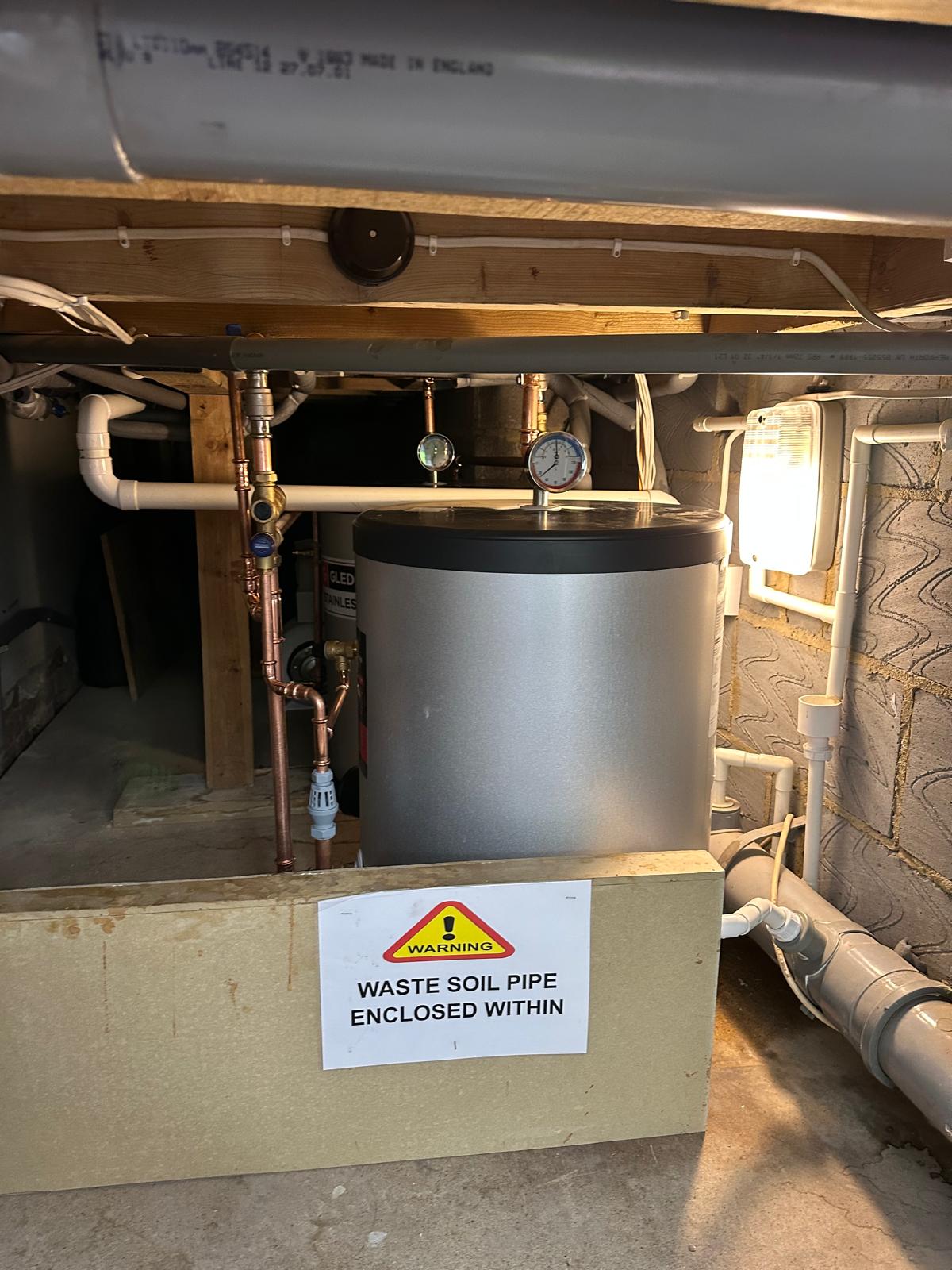 Commercial Hot water cylinder replacements