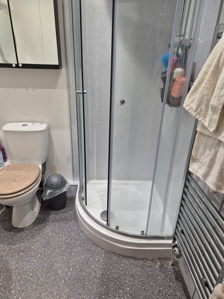 Emergency Bathroom Repairs Reading